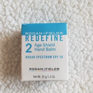 Age Shield Hand Balm Prevents Sunburn SPF 30
